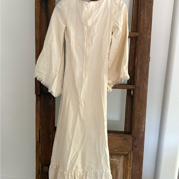 Cream Maxi Dress with Red Rose Embroidery - Picture 6 of 9